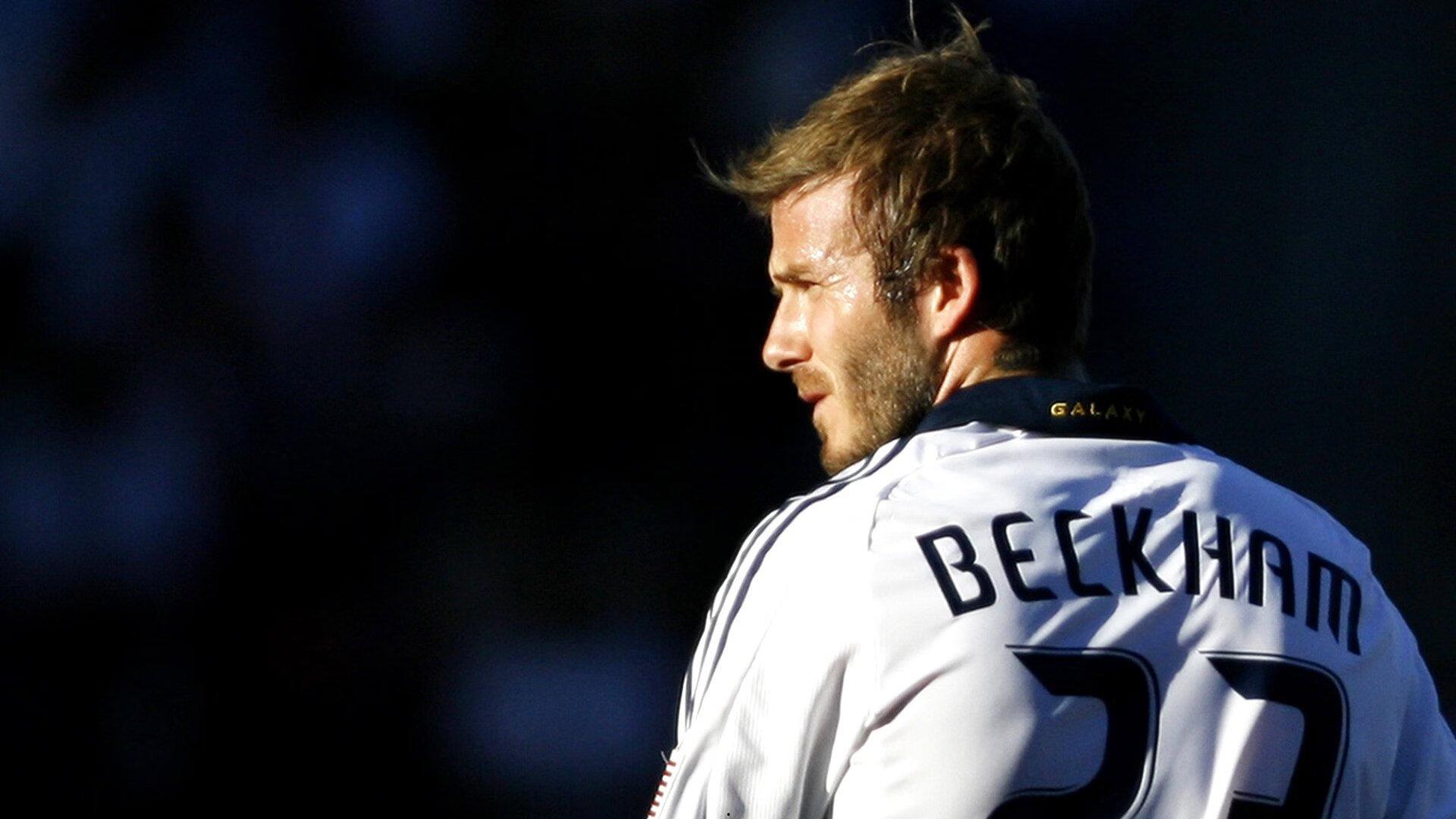 甘兹回首米兰城转会风云，承受责难却无悔，职业生涯抉择的勇气与代价