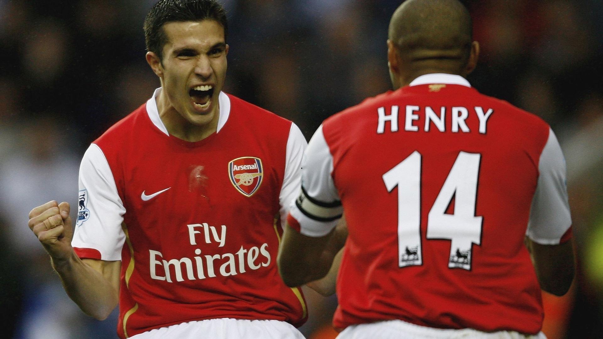 荷兰队公布九月世预赛关键名单，范戴克领衔防线，赖因德斯入选引关注